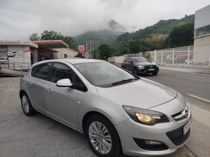 OPEL ASTRA 1.6 CDTI