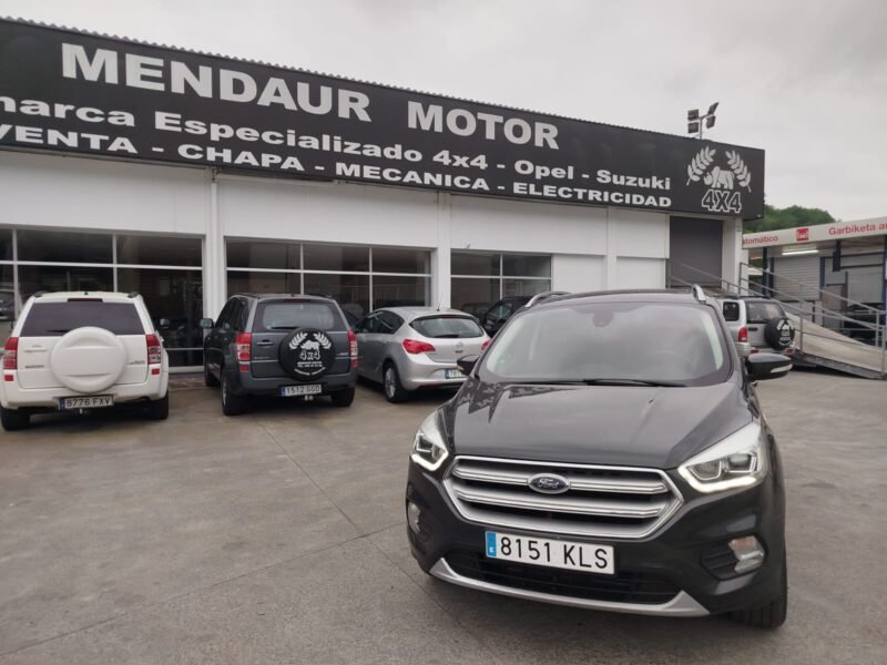 FORD KUGA 1.5 TDCi 120 4×2 ASS Titanium 5p.