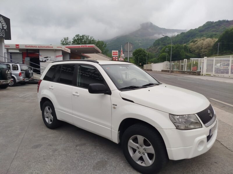 SUZUKI Grand Vitara 1.9 DDIS JLX 5P.