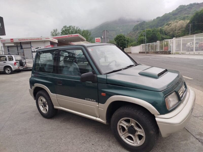 SUZUKI VITARA 1.9TD MTOP SUPERLUJO SERIE ESP. 3p.